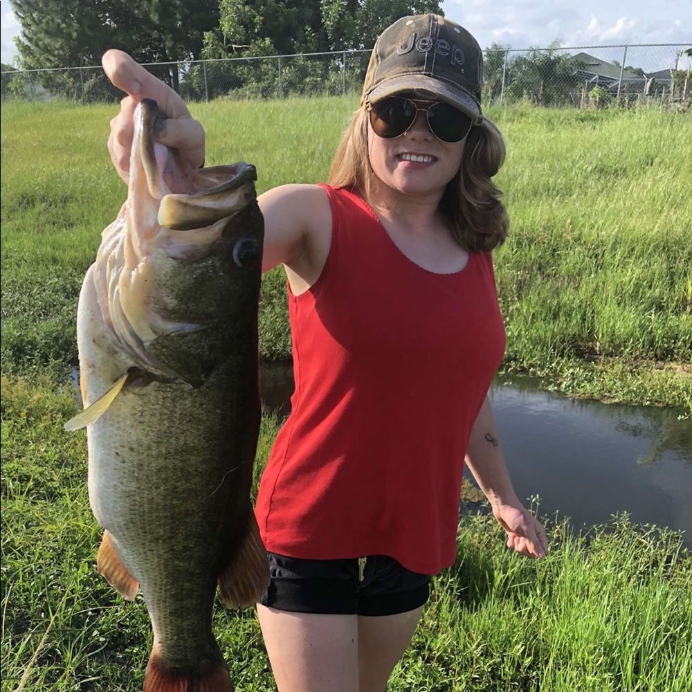 Meet your Posher, Magnet